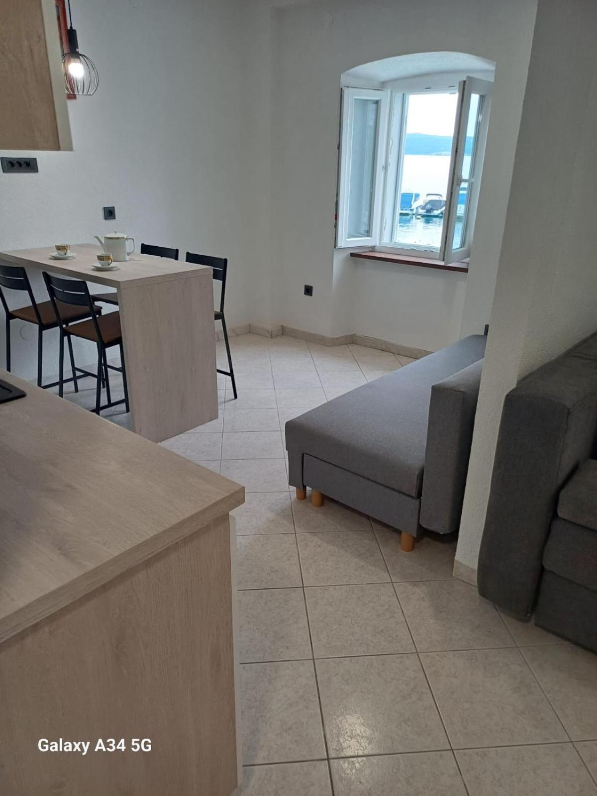 Apartmani Centar Selce Luaran gambar