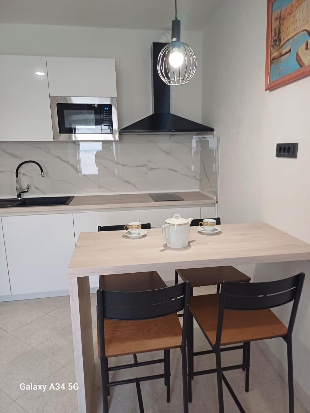 Apartmani Centar Selce Luaran gambar